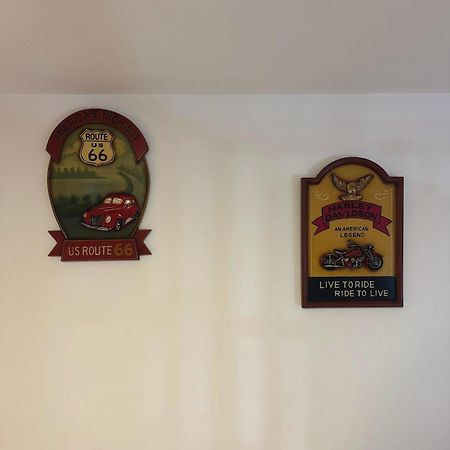 Frizzi & Lazzi House Leilighet Napoli Eksteriør bilde