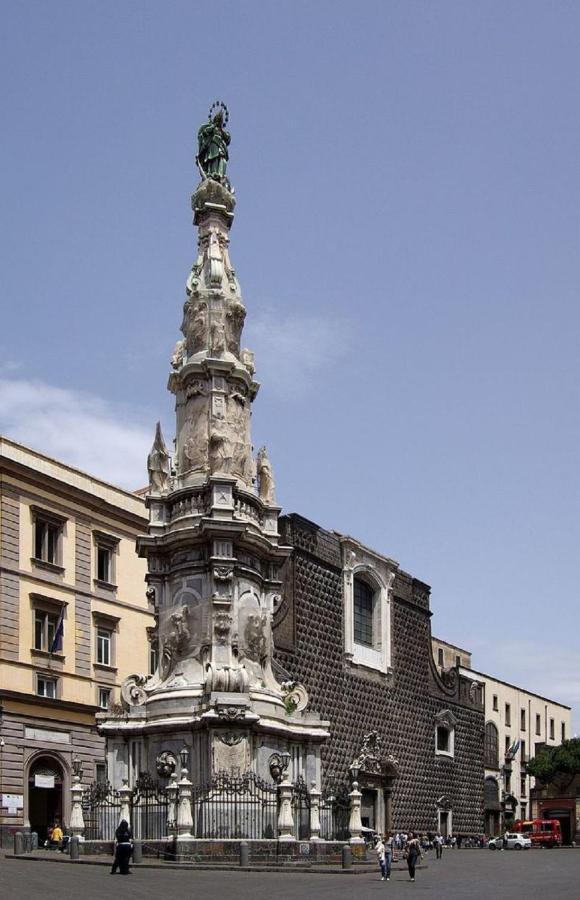 Frizzi & Lazzi House Leilighet Napoli Eksteriør bilde