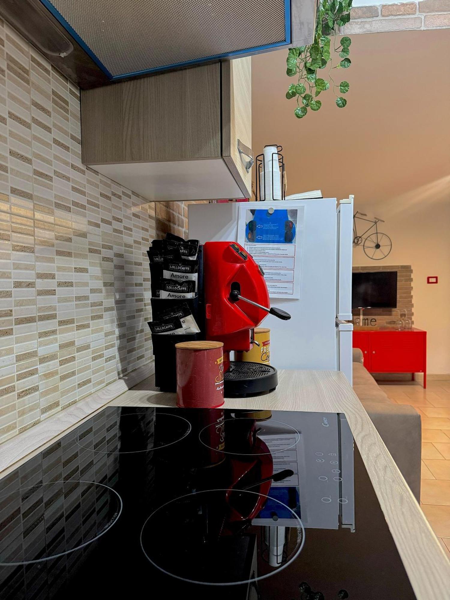 Frizzi & Lazzi House Leilighet Napoli Eksteriør bilde