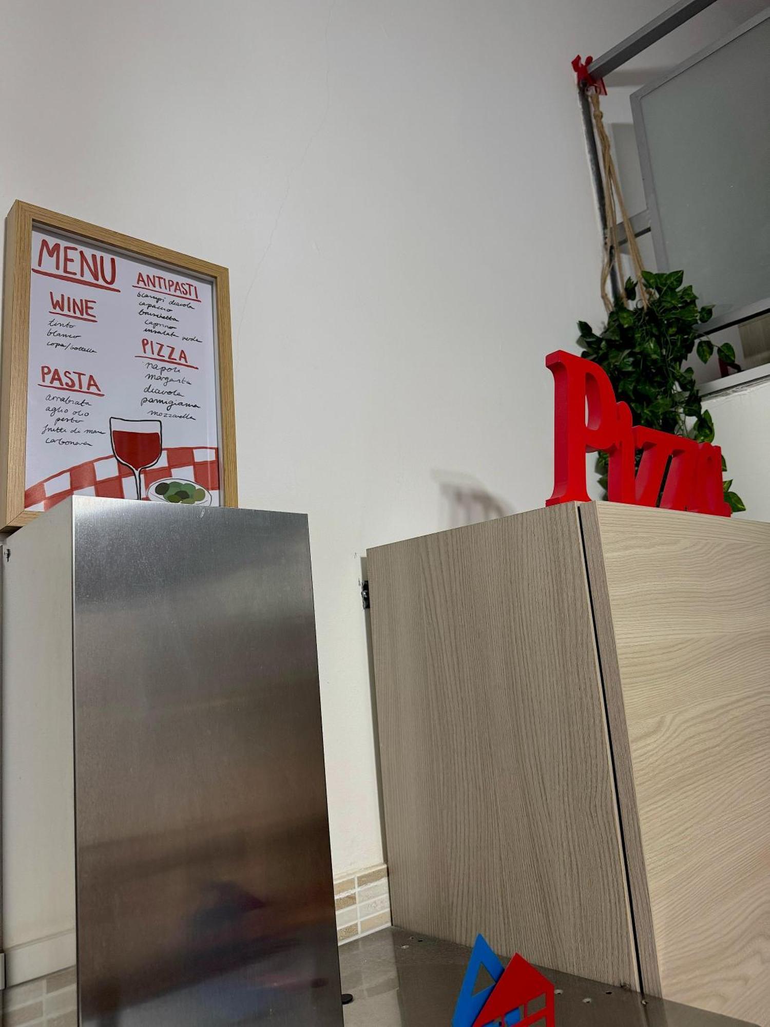 Frizzi & Lazzi House Leilighet Napoli Eksteriør bilde